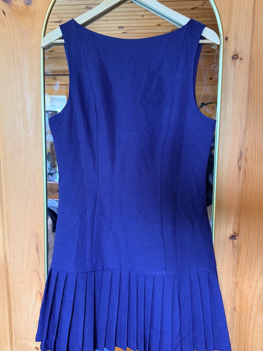 Hello Molly Sleeveless Pleated Hem Midi Dress in Navy